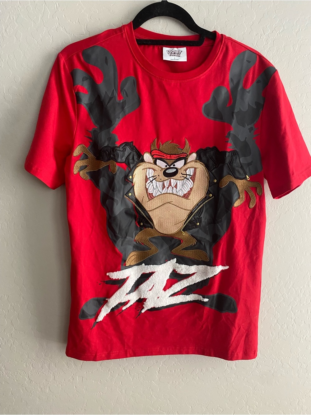 Looney Tunes Taz Biker Jacket Embroidered Graphic Tee Red Size Small